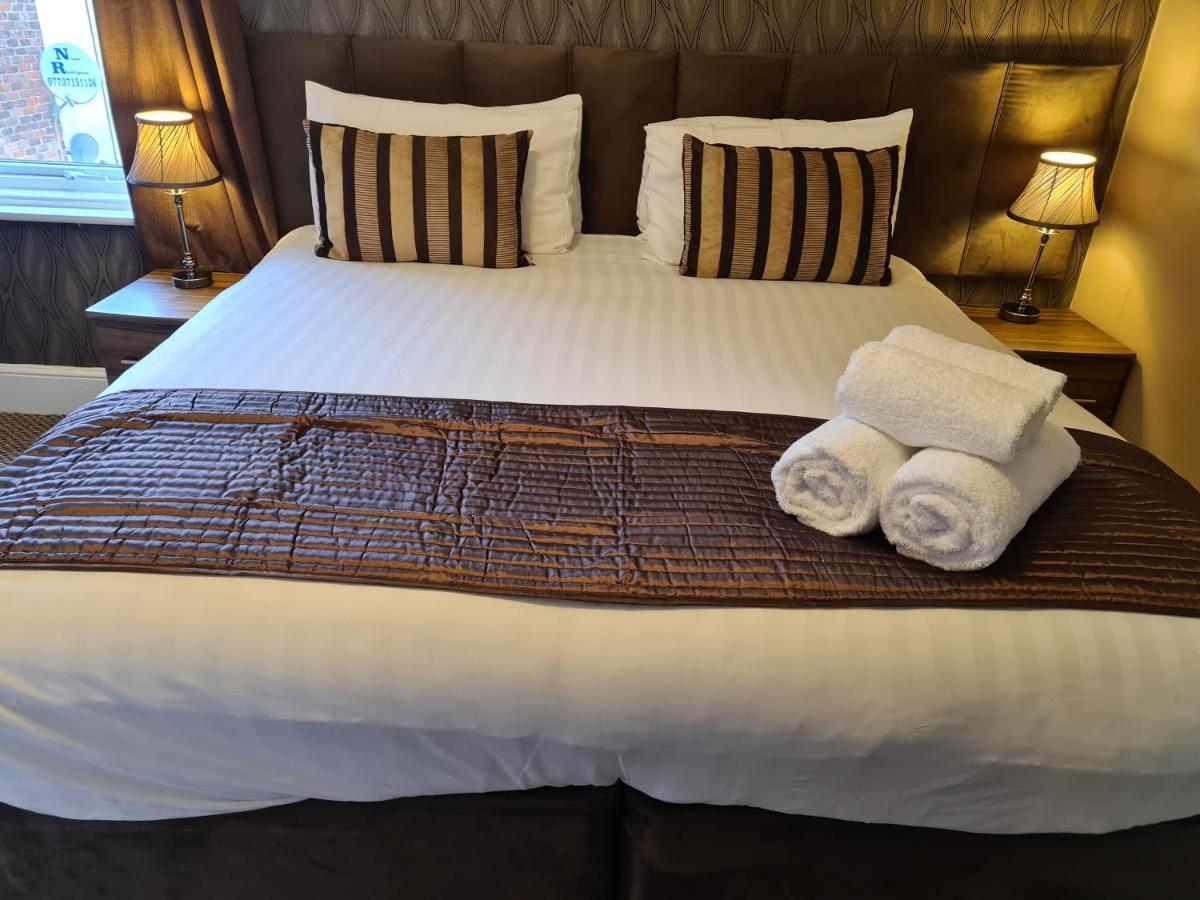 The Penkelie Hotel Southport Ngoại thất bức ảnh